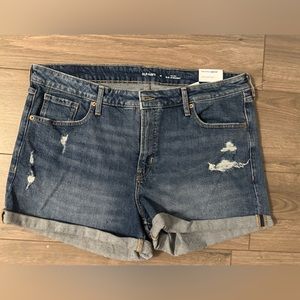 Old navy Jean shorts size 18